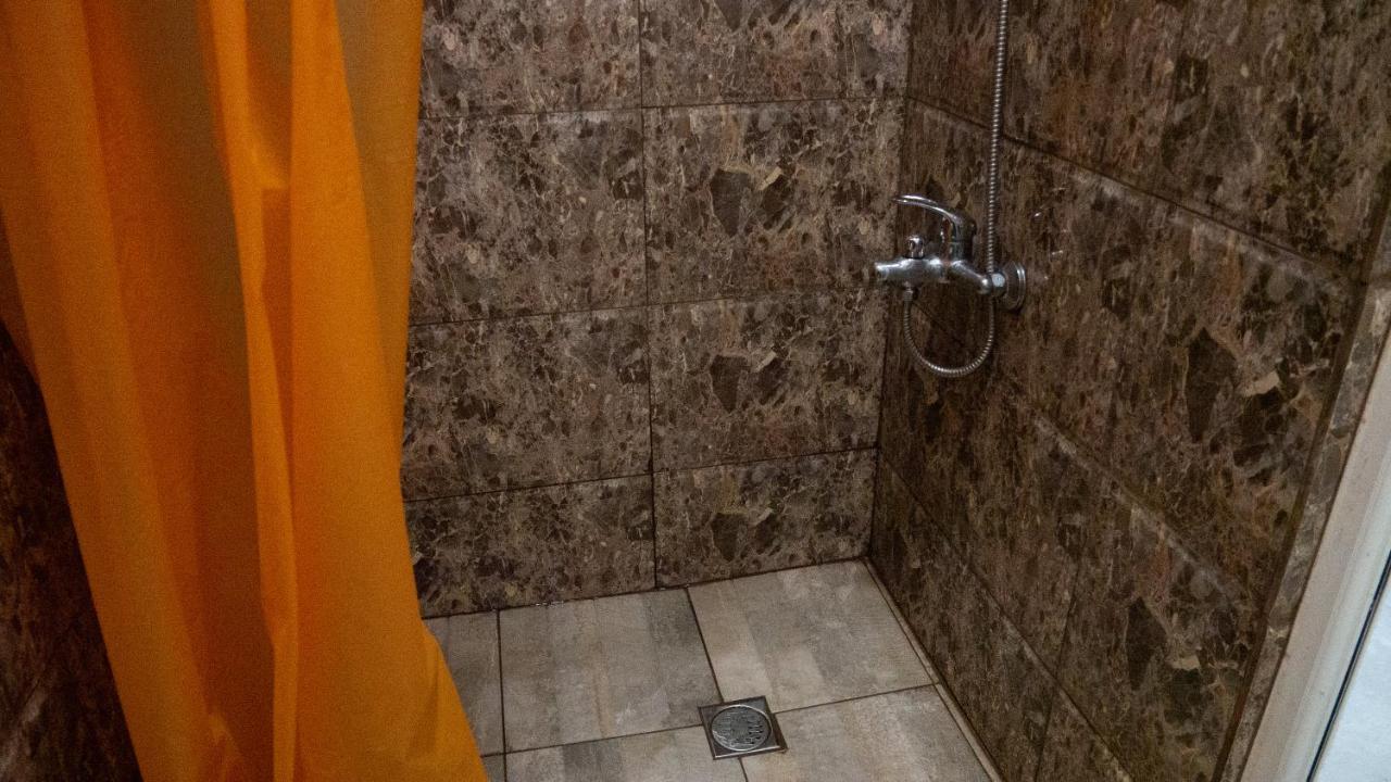 巴统 Rozmarin Нouse Makhinjauri酒店 外观 照片
